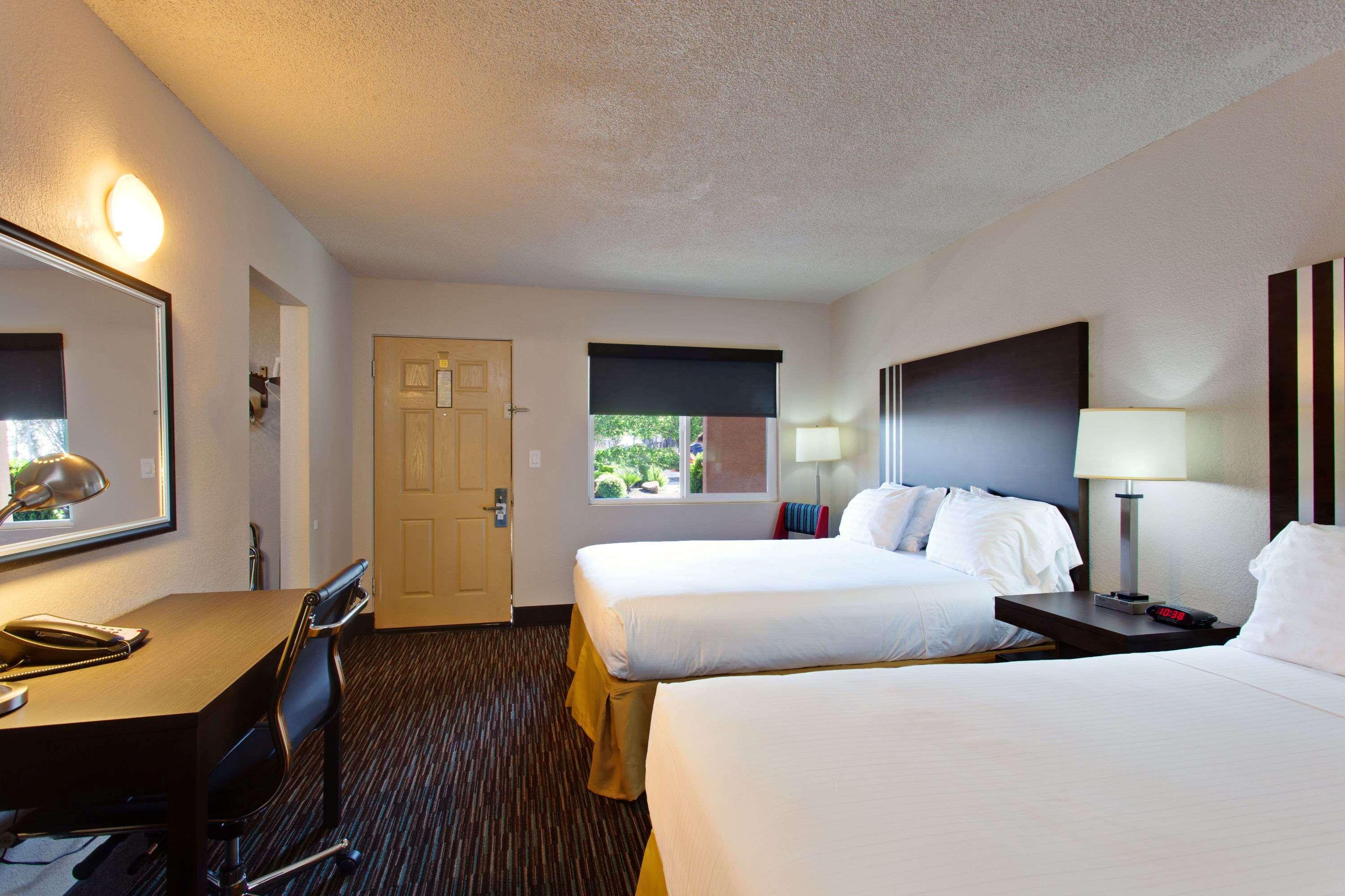 Days Inn By Wyndham Chowchilla Gateway To Yosemite מראה חיצוני תמונה