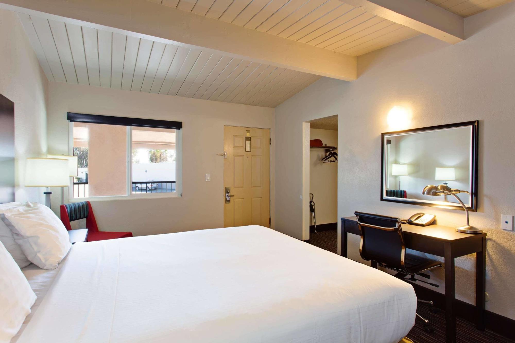 Days Inn By Wyndham Chowchilla Gateway To Yosemite מראה חיצוני תמונה